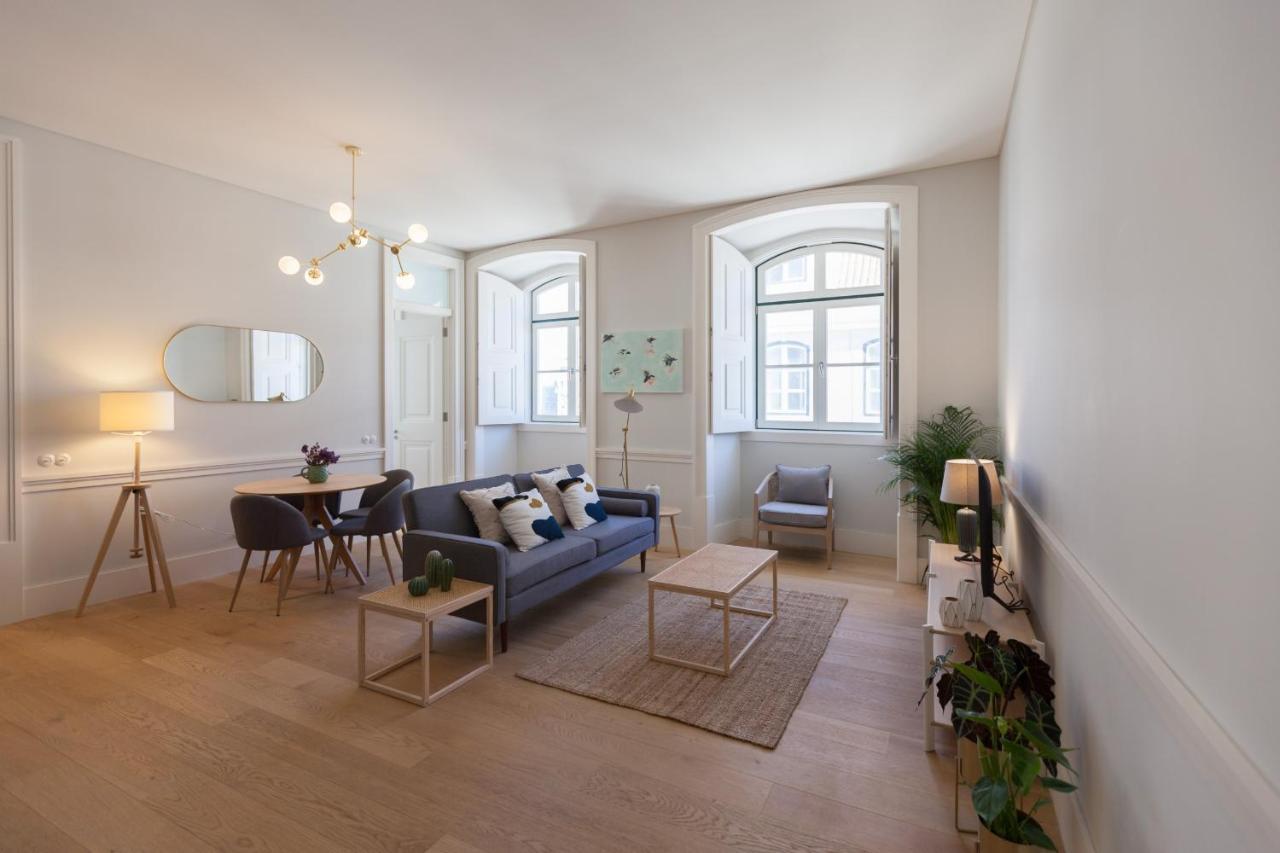 Flh Praca Rossio Bright Apartment Lisbon Bagian luar foto